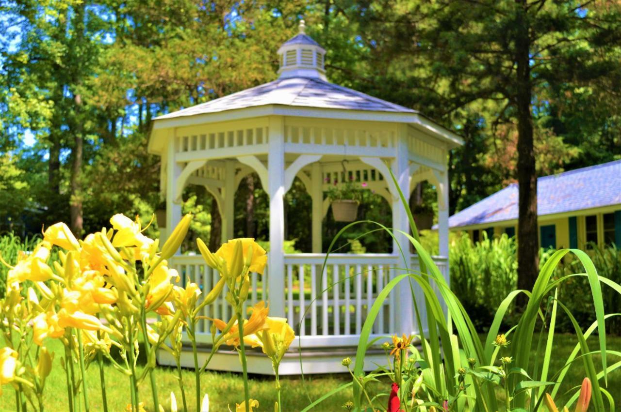Meris Gardens B&B Bethany Beach Exterior foto